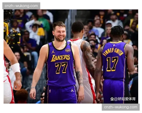 湖人客场逆转火箭取六连胜,东契奇末节统治攻防两端 湖人客场逆转火箭取六连胜,东契奇末节统治攻防两端